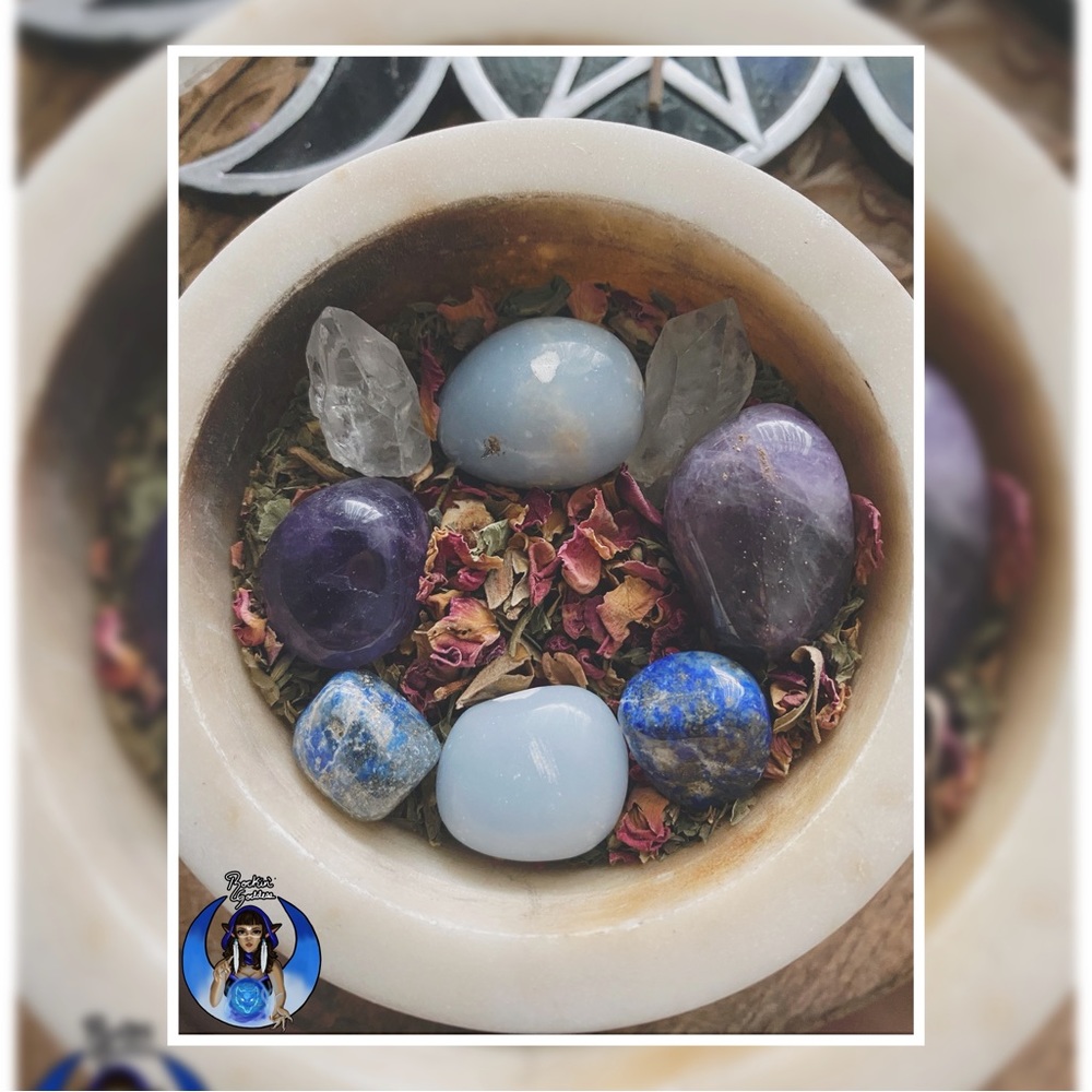 “Angelic Protection” Magick Pouch - Picture 3 of 3